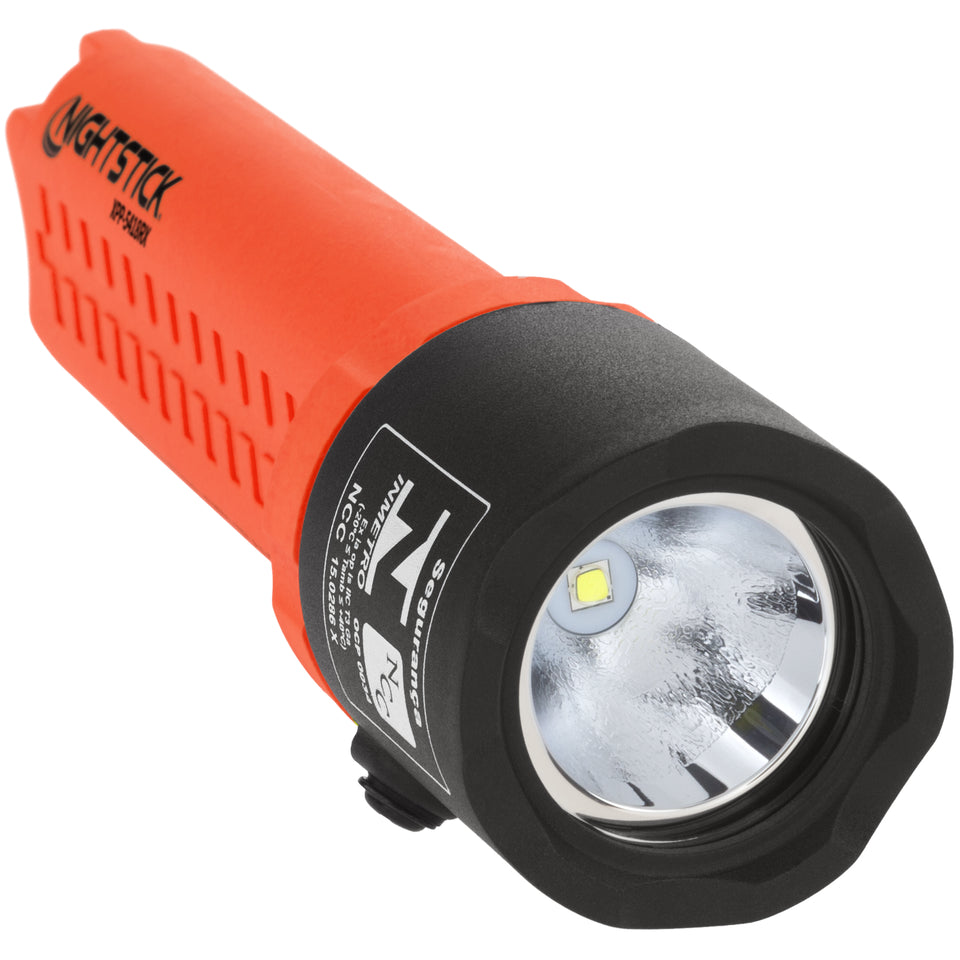 XPP-5418RX: Intrinsically Safe Flashlight - 3 AA